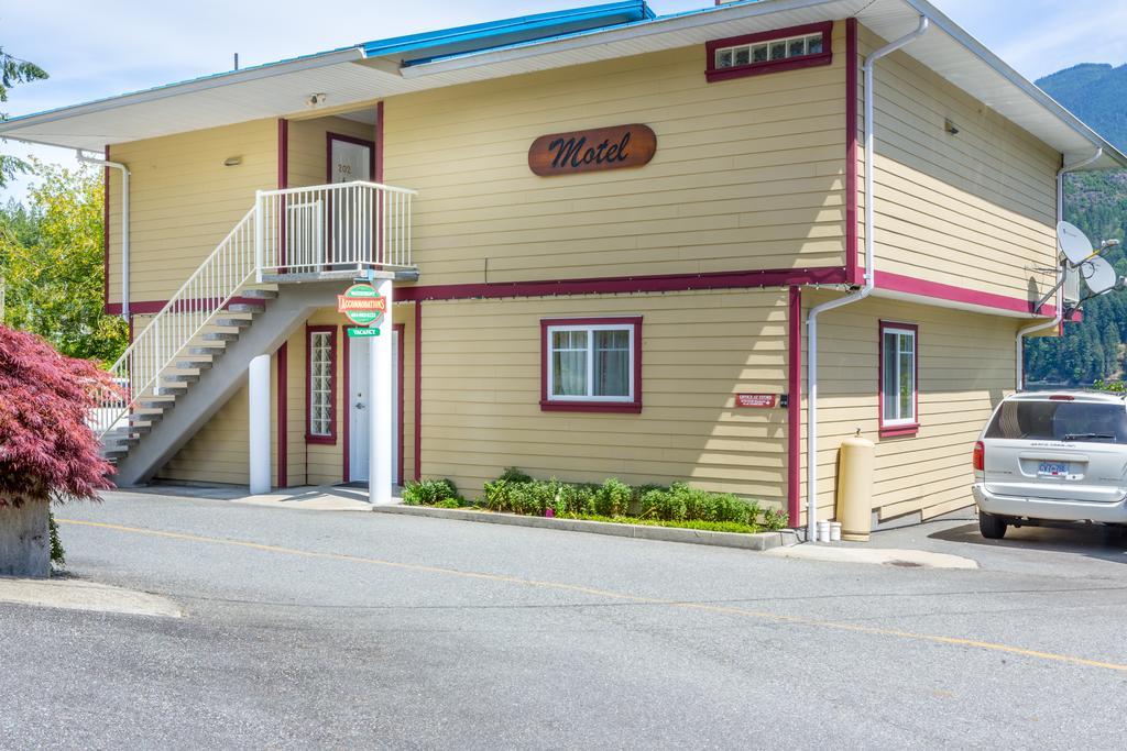 Egmont Motel Bathgate Marina المظهر الخارجي الصورة